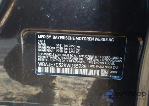 2019 BMW 540I xDrive z USA, uszkodzony, nr VIN WBAJE7C52KWD55239